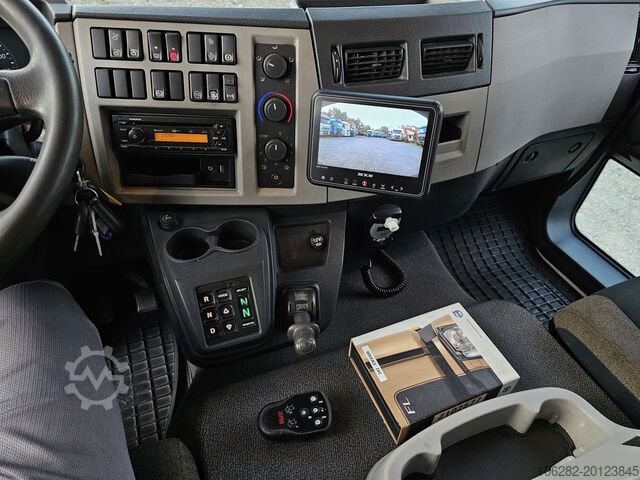 Ciężarówka z nadwoziem skrzyniowym Volvo FL280 18 Tons Full side Opening Hebebühn
