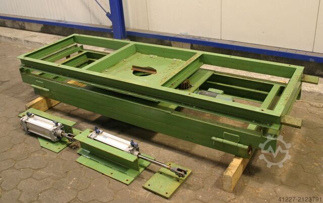 Turntable Reiser M&B Maschinenbau Wendetisch
