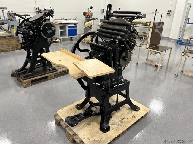 Buchdruckmaschine Letterpress printing press foot operated