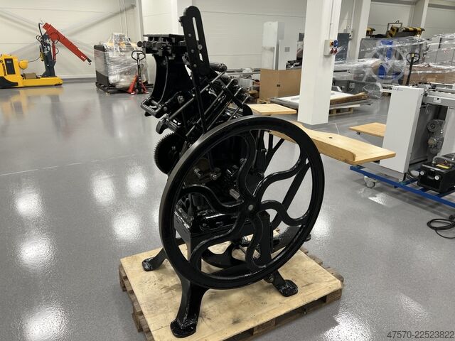 Buchdruckmaschine Letterpress printing press foot operated