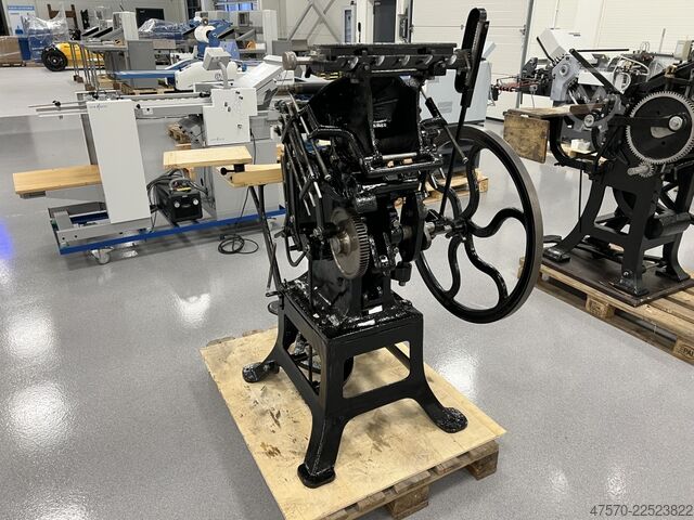 Buchdruckmaschine Letterpress printing press foot operated