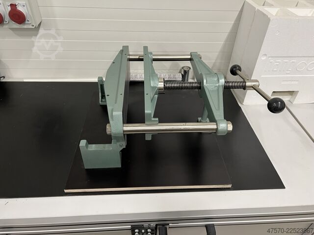 Buchbindepresse für das Abpressen des Rückens Curt Beier B500 bookbinding press for backing