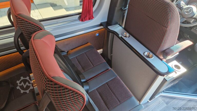 Minibus MERCEDES-BENZ 517 Lord Comfort XXL Vorlauffahrzeug 23 SS