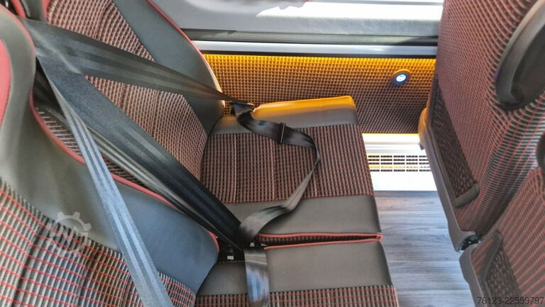 Minibus MERCEDES-BENZ 517 Lord Comfort XXL Vorlauffahrzeug 23 SS