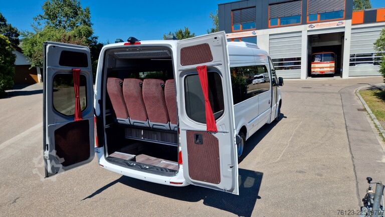 Minibus MERCEDES-BENZ 517 Lord Comfort XXL Vorlauffahrzeug 23 SS