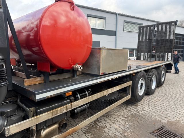 Kamion za prevoz automobila IVECO AS320S50 Baumaschinentransporter hydr. Rampe