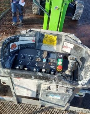 Scharnierend telescopisch platform Niftylift HR 28 Bi-Energy Elektro-Diesel 28,00 m