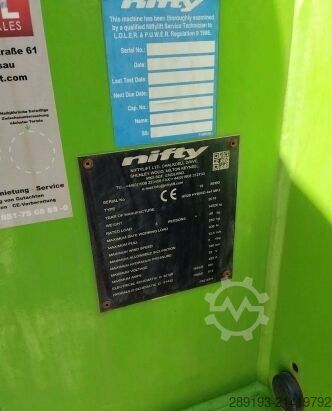 Artikulisana teleskopska radna platforma Niftylift HR 28 Bi-Energy Elektro-Diesel 28,00 m