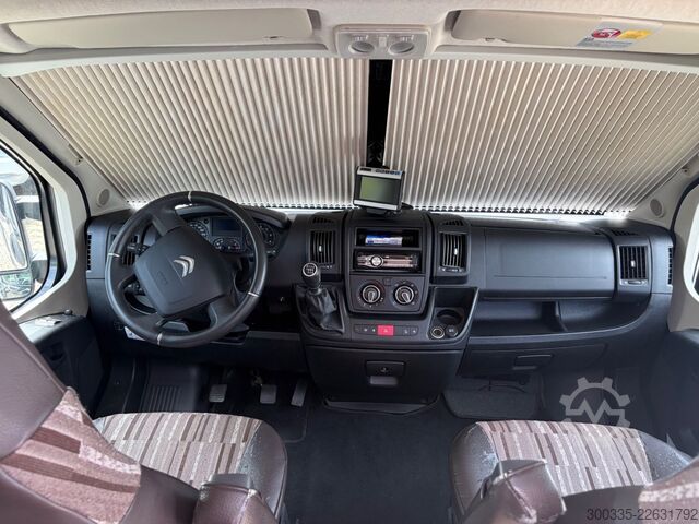 Autocaravana PÖSSL 2 Win R Plus - Markise, Kamera, Radträger