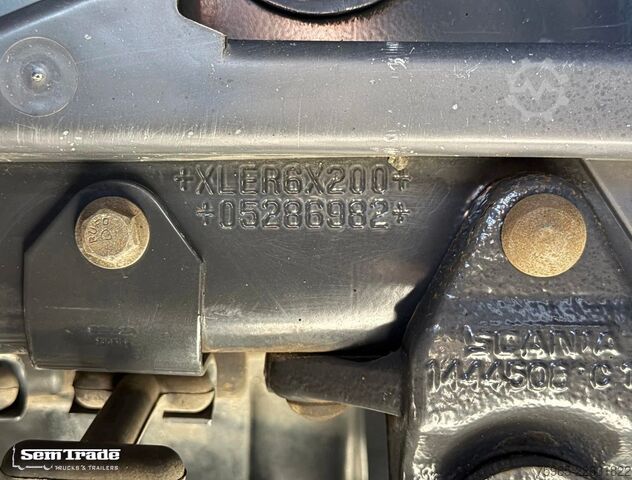Farligt gods lastbil SCANIA R500 V8 EURO 5 FULL AIR 6X2 FULL ADR FUEL DIESEL