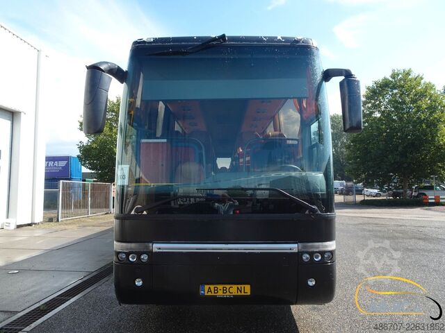 Távolsági autóbusz VAN HOOL T917 Acron, 63 Sitze