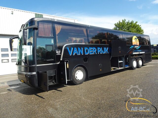Távolsági autóbusz VAN HOOL T917 Acron, 63 Sitze