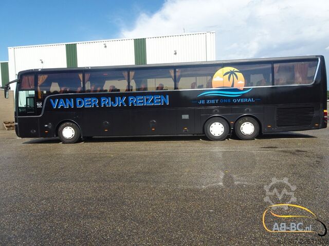 Távolsági autóbusz VAN HOOL T917 Acron, 63 Sitze