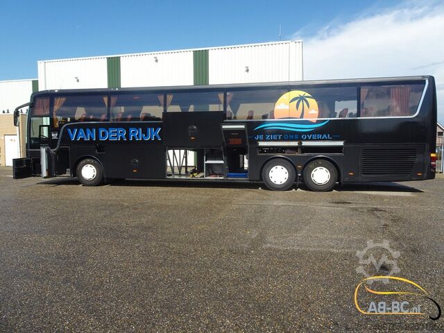 Távolsági autóbusz VAN HOOL T917 Acron, 63 Sitze