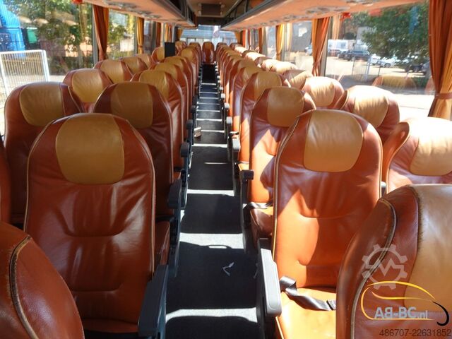 Távolsági autóbusz VAN HOOL T917 Acron, 63 Sitze