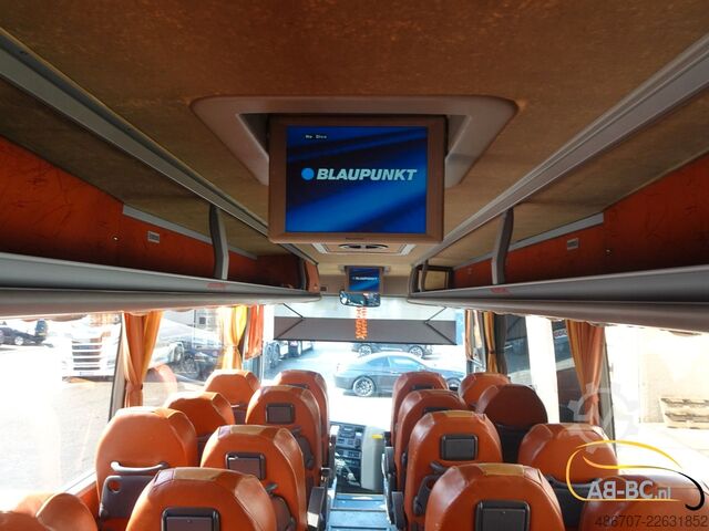 Távolsági autóbusz VAN HOOL T917 Acron, 63 Sitze