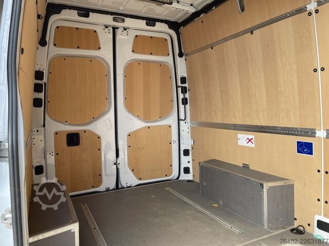 Furgão de teto alto MERCEDES-BENZ Sprinter 317 CDI KA/3665/L2H2/MBUX/NAVI/AUTOMATI