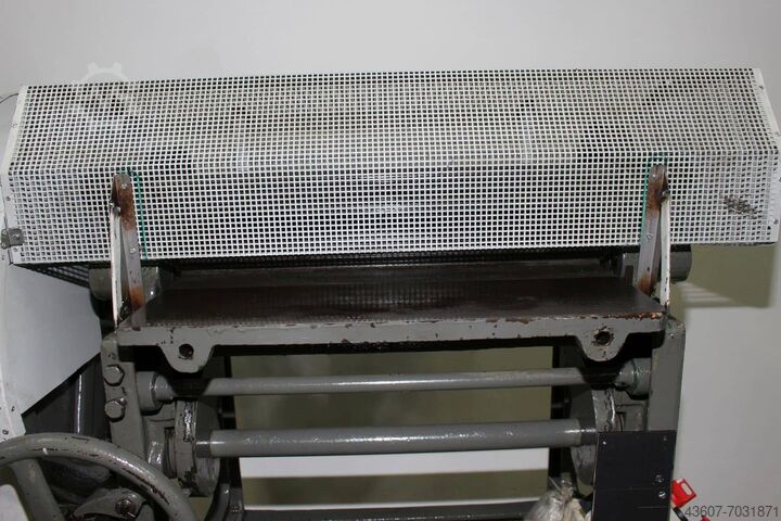 Machine à arrondir les angles Book Back Krause BRM500