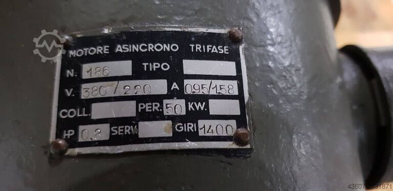 Machine à arrondir les angles Book Back Krause BRM500