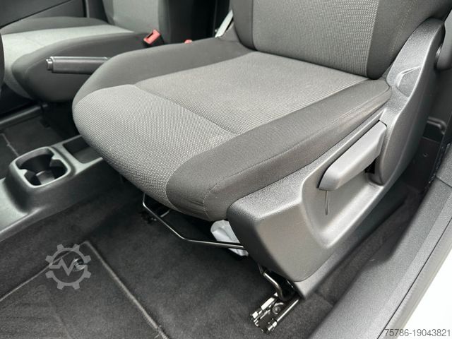 Bestelwagen OPEL Combo E Cargo Selection/ AC/ AHK/ erhöhte NL