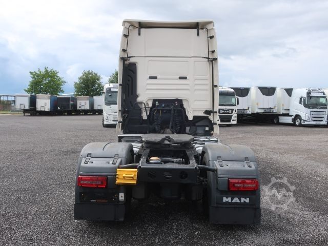 Tracteur routier standard MAN 18.500 BLS TGX Intarder XXL Navi PTO ADR