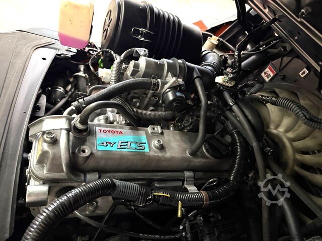 Targonca Toyota 11027 - 06-8FG20F