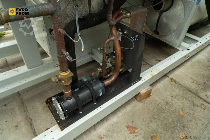 Køler Used Industrial Chiller CARRIER - 890 kW | With warranty
