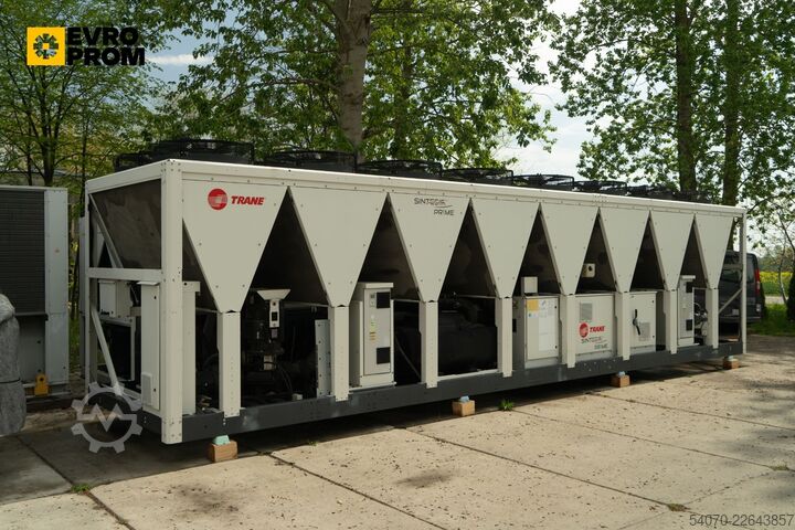 Enfriadora Used Industrial Chiller TRANE - 1079 kW | With warranty