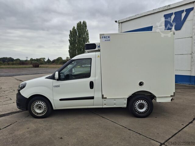 Soğutmalı minibüs FIAT DOBLO 16.MJT 105 - E6 - FRIGO/CONGEL
