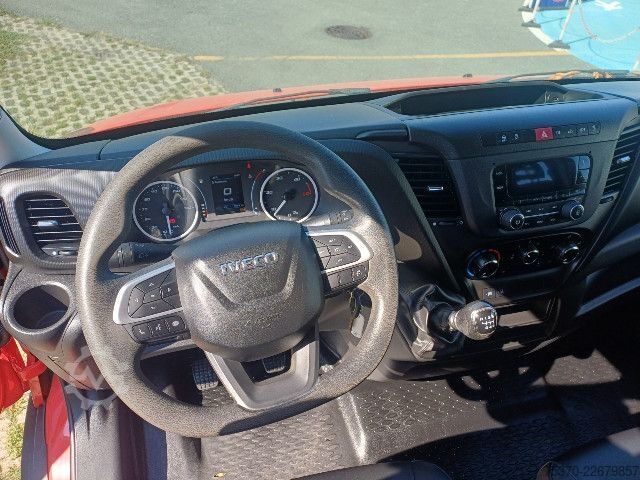 Sklápěcí dodávka IVECO DAILY 35C12 6+1