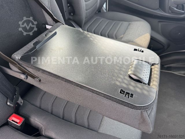 Vrachtwagen met bakwagen IVECO Daily 70C18H KOFFER LBW RFK KLIMA TEMPOMAT LED