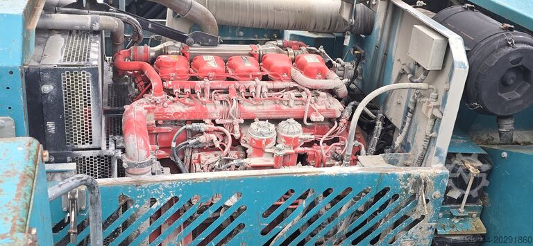 Backenbrecher auf Kettenfahrwerk Powerscreen Premiertrak 400