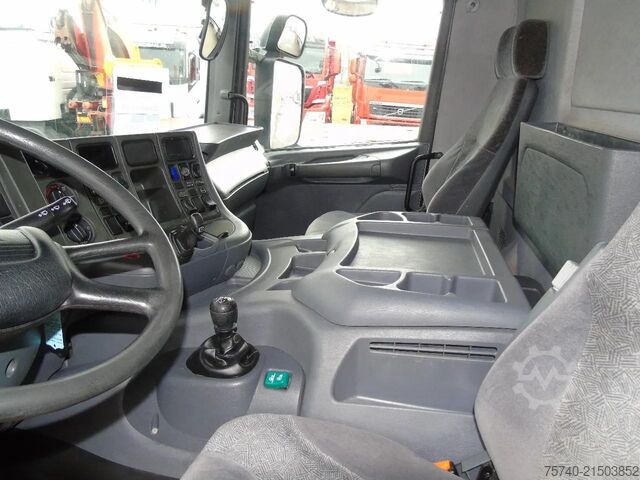 Podvozek s kabinou Scania P 94 .230 + EURO 3