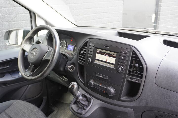 Kassevogn Mercedes-Benz Vito 111 CDI XL - Airco - Camera - € 6.950,- Excl.