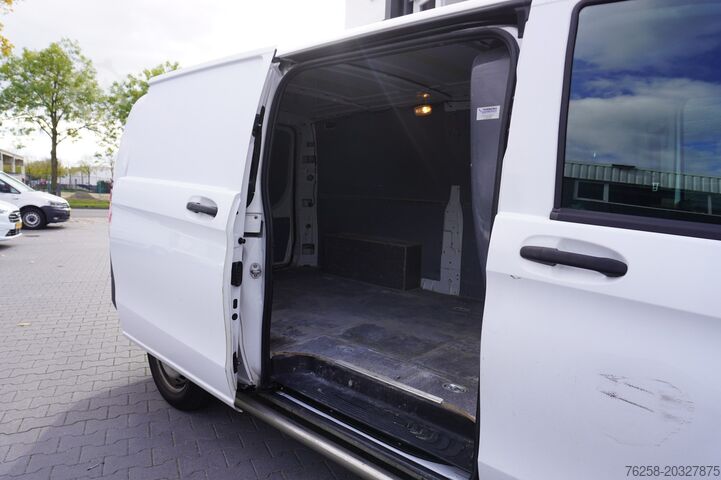 Kassevogn Mercedes-Benz Vito 111 CDI XL - Airco - Camera - € 6.950,- Excl.