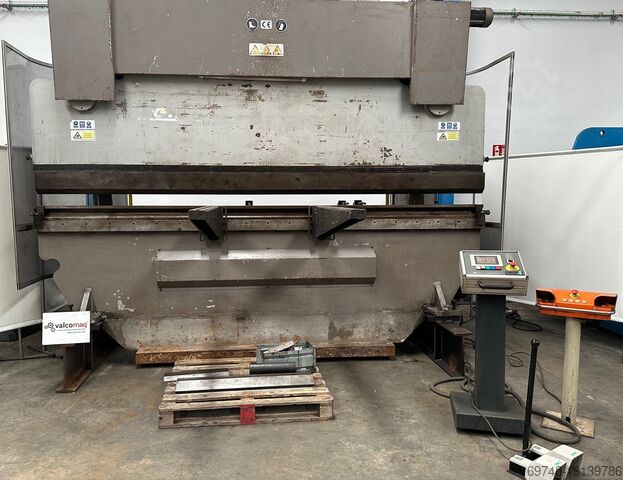 Afkantpers Casanova XCN 20 300t x 4100mm