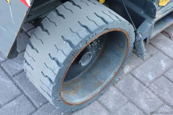 Schaarlift Holland Lift Ecostar HL-9710 Electric, 12m Working Height, 325k