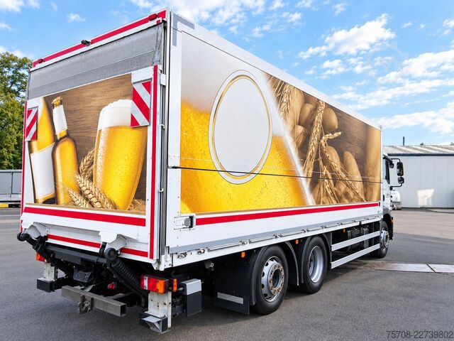 LKW mit Getränkeaufbau MAN 26.320 TGM*7,3m Schwenwkand*LBW*2x AHK*LIft/Lenk