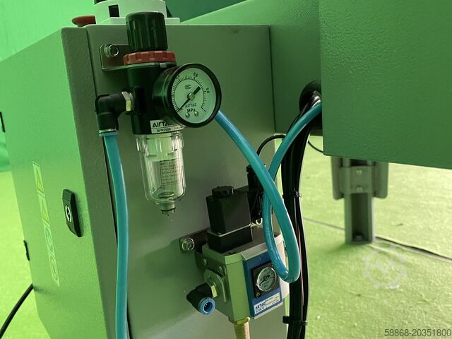 Dozensluitmachine voor geopende dozen Kartonverschließmaschine min. B115/H110 MH-FJ-3A mit Deckelverschließmechanismus