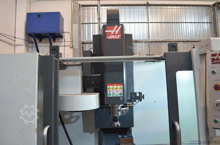 Centre d'usinage vertical HAAS TM-2P