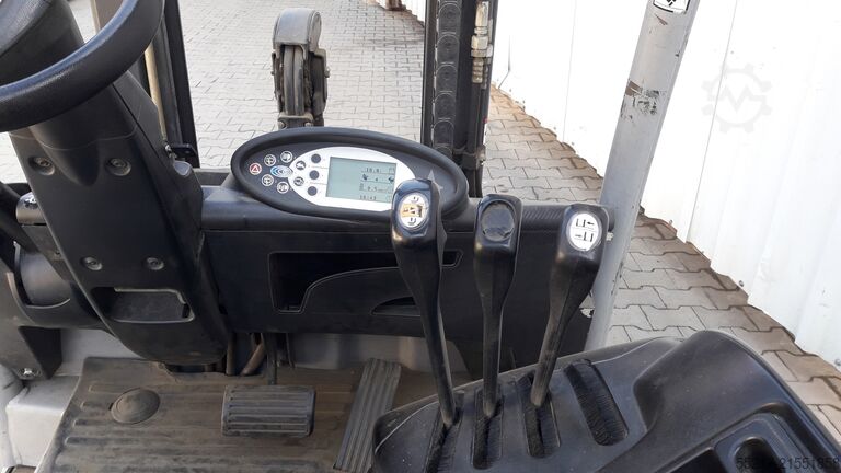 Gaffeltruck ID-nr. E00428 STILL RX20 - 18