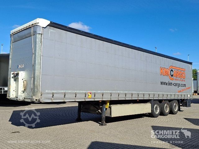 Open oplegger met zeil Schmitz Cargobull Curtainsider Standard Getränke