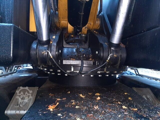 Grävmaskin på hjul Hydrema RB15-MX18G Brandschaden !!!