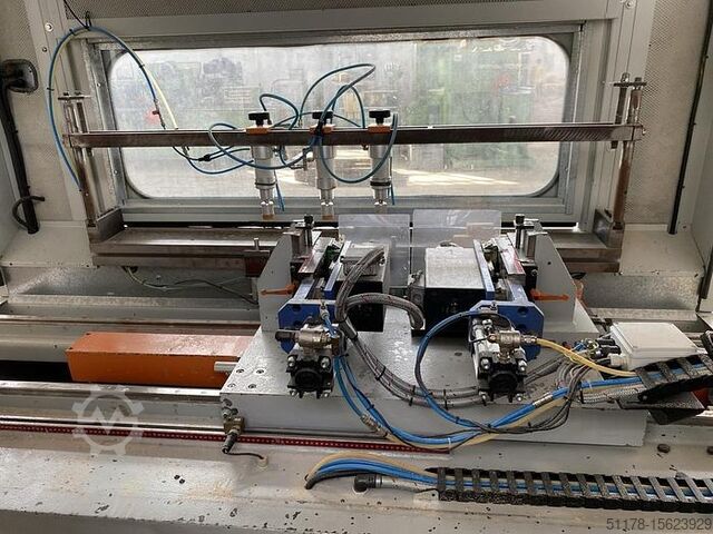 Comec FR/2 Programmeerbare automatische freesmachine voor poten van kinderbedden of soortgelijke... Comec FR/2