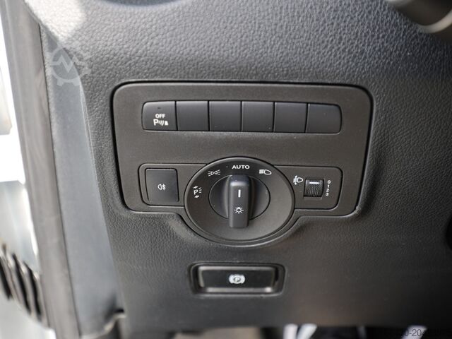 Kastenwagen Mercedes-Benz Vito 116 CDI Kasten Extralang Holz Kamera DAB