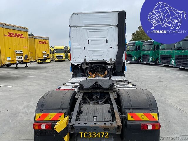 Estándar-SZM Mercedes-Benz Actros 1945