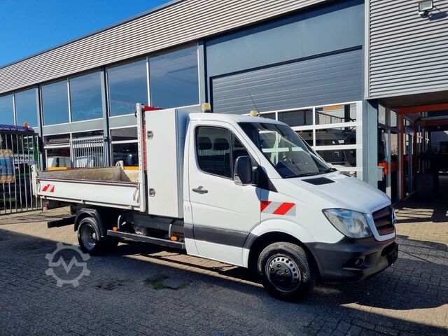 Teherautó Mercedes-Benz Sprinter 516 CDI Kipper Euro 6 Hijskraan 250 kg