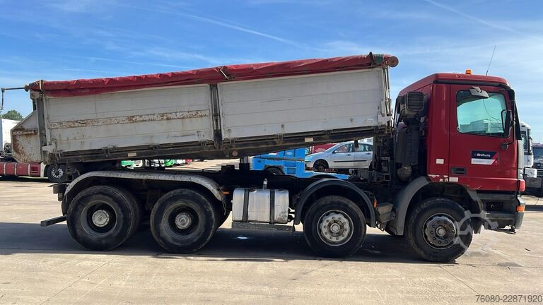 Ανατροπή 3 όψεων Mercedes-Benz Actros 3240 (EPS / LAMES / BIG AXLE / GRAND PON...