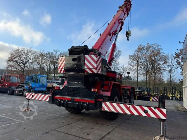  Terex RT100