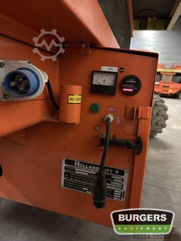 Scissor lift Holland Lift X-105 EL18